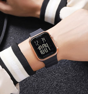 Reloj Deportivo SKMEI 2269 Electrónico Digital, Resistente al Agua 3 bar, con Luz de Fondo, Pantalla LED, Cronómetro para Hombre - Product Image 3