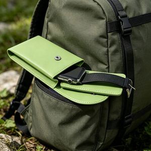 Estuche de Reloj de Cuero PU con Logotipo Personalizado para Viaje, Bolsa de Almacenamiento de Joyas Portátil, Funda Protectora para Reloj de Pulsera con Forro Suave - Product Image 3