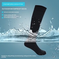 Chaussettes de sport professionnelles en nylon tricoté imperméables et respirantes, hauteur genou, personnalisables, absorbant la transpiration, pour le ski en extérieur (ODM)