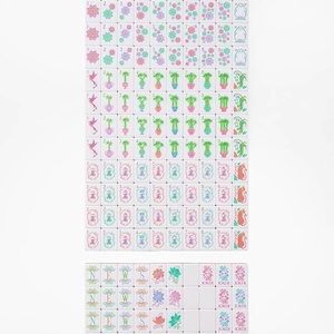 Ensemble de Mahjong américain de luxe avec support et sac, table blanche et rose, Oh My Mahjong Lotus, tuiles de Mahjong en néoprène Pearl Masters Golf - Product Image 2