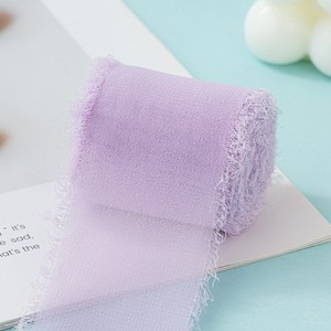 <span class=keywords><strong>Nastro</strong></span> in Chiffon Multicolore Boho 4cm 5 Metri con Bordo Sfrangiato per Bouquet da Sposa e Decorazioni Regalo - Product Image 4