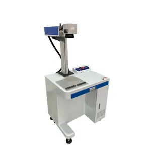 Tragbarer Desktop-Pass markierung drucker 20w 30w 50w Faserlaser gravur maschine zur Personal isierung der ID-Karte