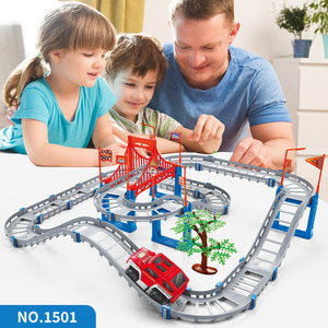 Coche de pista de alta velocidad, juguete eléctrico para niños, juego de ensamblaje de 68 piezas con puente y árbol NO.1501 - Product Image 2