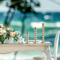 Bougeoir en fer doré de qualité supérieure, design fantastique, accessoires d'hôtel, ornement de table, lanternes en métal