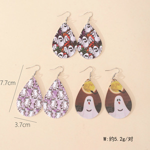Boucles d'oreilles en acrylique imprimées Halloween pour femmes, design fantômes et crânes de dessin animé, idéales pour les fêtes effrayantes - Product Image 2