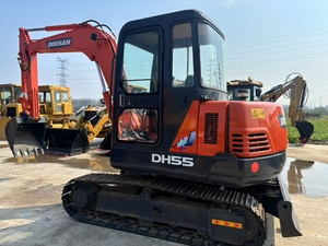 รถขุดตีนตะขาบ DOOSAN DH55 มือสอง เครื่องยนต์ Isuzu 4JB1 แท้ ขนาดกะทัดรัด สภาพดี พร้อมส่งออก - Product Image 3
