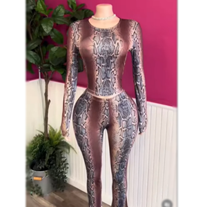 Conjunto de Mujer Viviblook Z1202ST12, Nuevo, Ajustado, Top Corto de Manga Larga con Cintura Ajustada, Pantalones Ajustados Estampados, Conjunto Combinado - Product Image 1