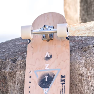 Camions de planche à roulettes <span class=keywords><strong>en</strong></span> alliage d'aluminium à ressort durable Aztron pour le surf et l'utilisation <span class=keywords><strong>en</strong></span> plein air Silver <span class=keywords><strong>Carver</strong></span> - Product Image 1