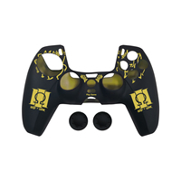 Coque en silicone souple gravée au laser, protection anti-rayures avec 2 capuchons de joystick antidérapants pour manette PS5