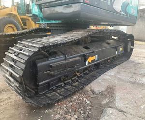 Excavadora de cadenas Kobelco SK200 de segunda mano, maquinaria de construcción usada para movimiento de tierras, componente principal: motor, 20 toneladas, cucharón de 0.8m - Product Image 4