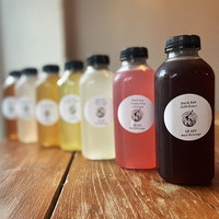 250ml 300ml 350ml 400ml 500ml 1000ml Chine Fabricants Carré Forme Vide Bouteilles De Jus En Plastique avec Bouchon En Gros