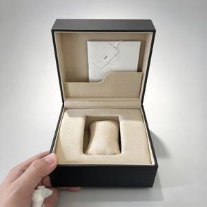 Caja de Reloj Cuadrada Negra con Forro de Gamuza Sintética y Bolsa de Compras con Logotipo para Empaque de Relojes - Product Image 3