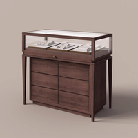 Vitrine à bijoux en verre personnalisée, luxueuse, moderne, écologique, durable, étanche, avec éclairage LED pour musée, exposition, magasin de détail