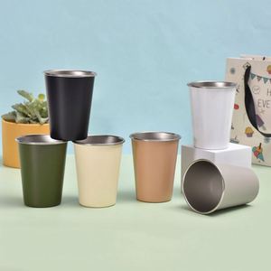 Vente en gros de tasses de bureau personnalisées de luxe en acier inoxydable à double paroi isolées sous vide de 500 ml avec logo et corde pour café, thé, bière - Product Image 1