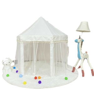 Carpa de Juego Infantil con Forma de Castillo de Princesa, Blanca, Hexagonal, con Borlas de Tela, para Niñas de 2 a 4 Años, Carpa de Juego Interior - Product Image 3
