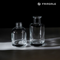 Diffuseur de parfum de maison carré personnalisé de 50ml 100ml 200ml Bouteille de diffuseur de roseau en verre vide