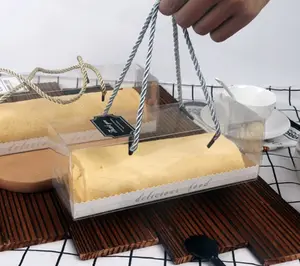 직사각형 모양 손은 애완 동물 빵집 포장을 위한 명확한 플라스틱 무스 그리고 스위스 롤 포장 상자를 나릅니다