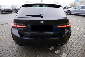 Limpio Coche usado 2025 BMWS Seria 3 <span class=keywords><strong>Touring</strong></span> <span class=keywords><strong>330i</strong></span> xDrive <span class=keywords><strong>M</strong></span> <span class=keywords><strong>Sport</strong></span> 2.0L Wagon listo para usar, sin accidentes listo para enviar a todo el mundo - Product Image 6