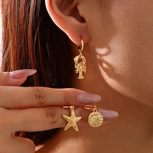 Moda Multi-elemento Ocean Style Series Aleación Cangrejo Estrella de mar Sol Pendientes femeninos Set Holiday Style - Product Image 1