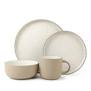 Service de vaisselle en porcelaine de qualité supérieure ensembles de dîner en céramique ensembles de vaisselle mouchetée à bord brut mat avec prix