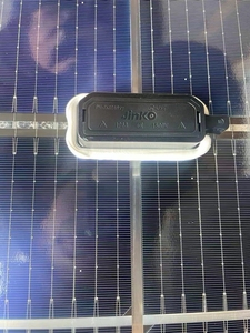 Paneles Solares Jinko/Longi/Trina/Ja Solar 720W 715W 730W 710W 700W 600W 585W 555W Bifaciales Mono de Doble Vidrio HJT PERC 210mm - Product Image 5