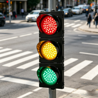 Feux de signalisation portables en aluminium à LED avec panneau solaire 160W, 95 LED, protection IP55, visibilité supérieure à 1000m, détection radar