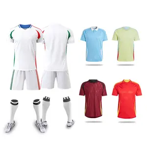Inghilterra euro 2024 jersey polonia euro lewandowski fabbrica all'ingrosso personalizzato il tuo logo del marchio squadra di calcio Set di Jersey della squadra