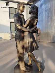Estatua de Pareja de Bronce de Tamaño Real Personalizada para Exteriores, Plaza, Parque, Villa, Escultura de Amor Verdadero, Uso Religioso - Product Image 5