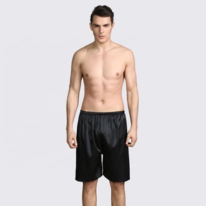 Pantalones cortos <span class=keywords><strong>de</strong></span> tabla Hombres Pantalones cortos <span class=keywords><strong>Pijama</strong></span> <span class=keywords><strong>de</strong></span> satén sólido <span class=keywords><strong>Hombre</strong></span> Ropa <span class=keywords><strong>de</strong></span> dormir <span class=keywords><strong>de</strong></span> noche - Product Image 1