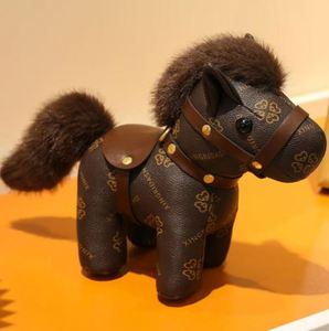 Porte-clés pendentif cheval en peluche doux de haute qualité, jouet en peluche cheval, mascotte de l'année du cheval, peluche de simulation en gros - Product Image 3