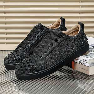 Zapatos de plataforma con tachuelas estilo punk para hombre, zapatos casuales únicos y personalizados, zapatos modernos de caña baja versátiles y deportivos - Product Image 4