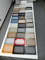 Grillage soudé en acier inoxydable léger à maille tissée simple, pour économie d'énergie, ventilation et décoration extérieure, services de soudage et de découpe