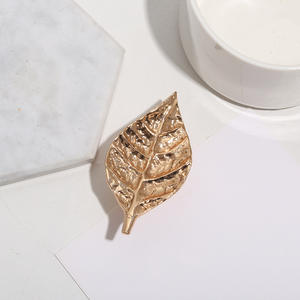 Nuevos Tiradores de Aleación de Zinc con Diseño de Hoja Arrugada para Gabinetes, Muebles de Hotel, Apartamento, Restaurante, Armario, Cajones y Puertas - Product Image 4