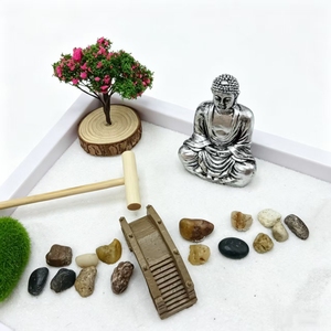Kit <span class=keywords><strong>de</strong></span> Jardín Zen Miniatura <span class=keywords><strong>de</strong></span> Bambú para Decoración del Hogar u Oficina, con Bandeja <span class=keywords><strong>de</strong></span> Arena y Herramientas, para Yoga y Meditación - Product Image 4