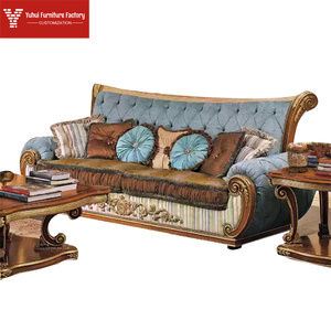 Ensemble de meubles de salon de luxe en noyer doré, canapé en bois sculpté de style européen, table basse à niveaux, design ethnologique - Product Image 3