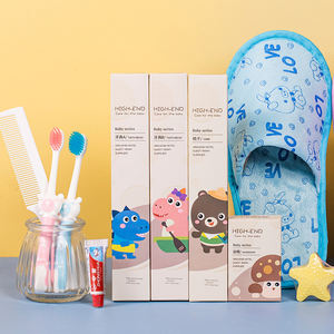 Fournitures d'hôtel pour enfants personnalisées, mini <span class=keywords><strong>kit</strong></span> d'articles <span class=keywords><strong>de</strong></span> <span class=keywords><strong>toilette</strong></span> jetables <span class=keywords><strong>de</strong></span> luxe pour hôtels, salle <span class=keywords><strong>de</strong></span> bains <span class=keywords><strong>de</strong></span> voyage et spa - Product Image 2