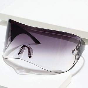 2024 un pezzo maschera oversize Y2k <span class=keywords><strong>occhiali</strong></span> <span class=keywords><strong>da</strong></span> <span class=keywords><strong>sole</strong></span> uomo donna moda Punk personalità senza montatura scudo Hip Hop Party <span class=keywords><strong>occhiali</strong></span> <span class=keywords><strong>da</strong></span> <span class=keywords><strong>sole</strong></span> femminili - Product Image 3