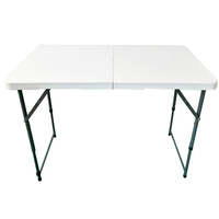 Table pliante pliable en plastique à hauteur réglable de 4 pieds Table pliante portable blanche avec poignée de transport pour le camping