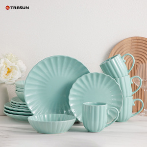 Vajilla de Porcelana TRESUN, Verde Menta, de Lujo, 16 Piezas, Clásica, para Hotel o Restaurante, con Diseño en Relieve y Acabado Glaseado - Product Image 1