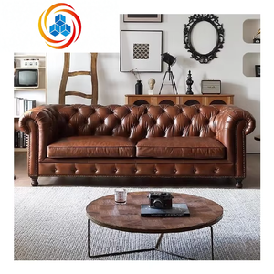 Sofá Chesterfield Moderno de Estilo Americano, Tapizado en Color Marrón, Estructura de Madera Maciza Resistente, Acolchado de Esponja de Alta Densidad, para Sala de Estar - Product Image 3