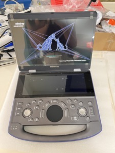 Mindray vetus E7สแกนเนอร์อัลตราซาวนด์สัตวแพทย์แบบพกพาระบบวินิจฉัยสัตว์แบบมืออาชีพพร้อม CE - Product Image 1