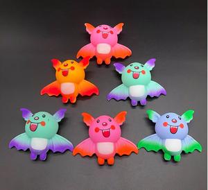 Kawaii Squeeze Soft EVA Bat Toy pour 5-7 ans Unisexe 11cm Anti-stress Squeezable Stress Relief - Product Image 2