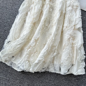 Jupe mi-longue élégante pour femme, taille haute, style rétro, polyvalente et amincissante, nouvelle collection Printemps 2026, vente en gros pour boutiques - Product Image 5