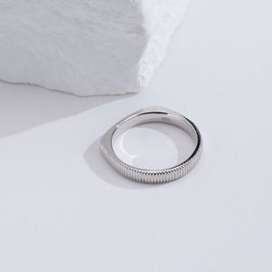Anillo de Oro Blanco de 10K para Mujer, Joyería Messi MSR-2058 - Product Image 3