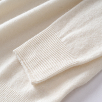 Pulls pour femmes de haute qualité fabriqués en usine avec des embellissements de boutons personnalisables, style décontracté tricoté, adaptés à porter en hiver