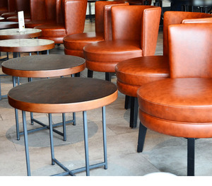 Muebles de Restaurante Vintage Marrón Hechos a Medida, Silla y Mesa de Café para Salón VIP - Product Image 6