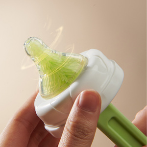 Silicone Baby <b>Bottle</b> <b>Brush</b> Set With Drainer And Storage Green Portable Cleaning Tool For Infant Feeding <b>Bottles</b> - Product Image 4