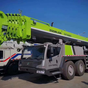 Grue mobile Zoomlion ZTC2200 220T bien entretenue, certifiée EPA, pour opérations de levage sur site - Product Image 1