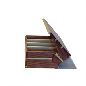 Boîte de rangement pour bijoux en bois moderne et écologique, boîte à bijoux personnalisée faite à la main pour colliers, bracelets, bagues, boucles d'oreilles - Product Image 3