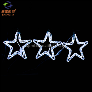 Luce Decorativa a LED a Forma di Stella e Luna Crescente per Natale e Halloween, Illuminazione Paesaggistica da Esterno con Telecomando - Product Image 1